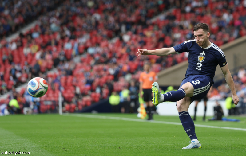 Roberson boosts Tottenham's backline