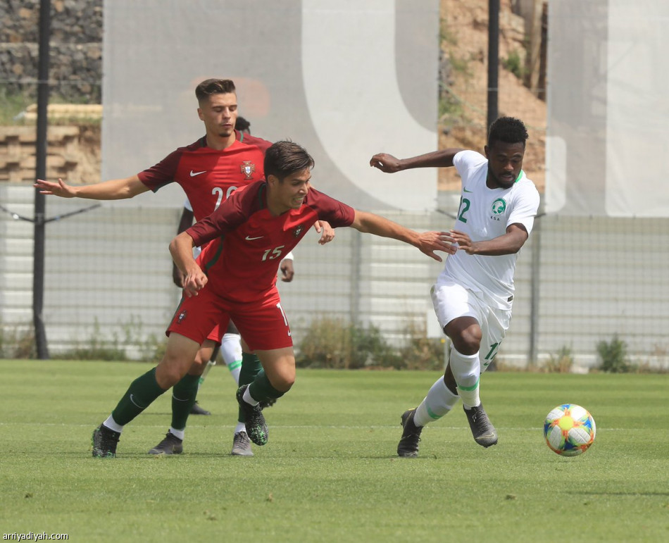 الأخضر ينهي تحضيرات المونديال بخسارة من البرتغال