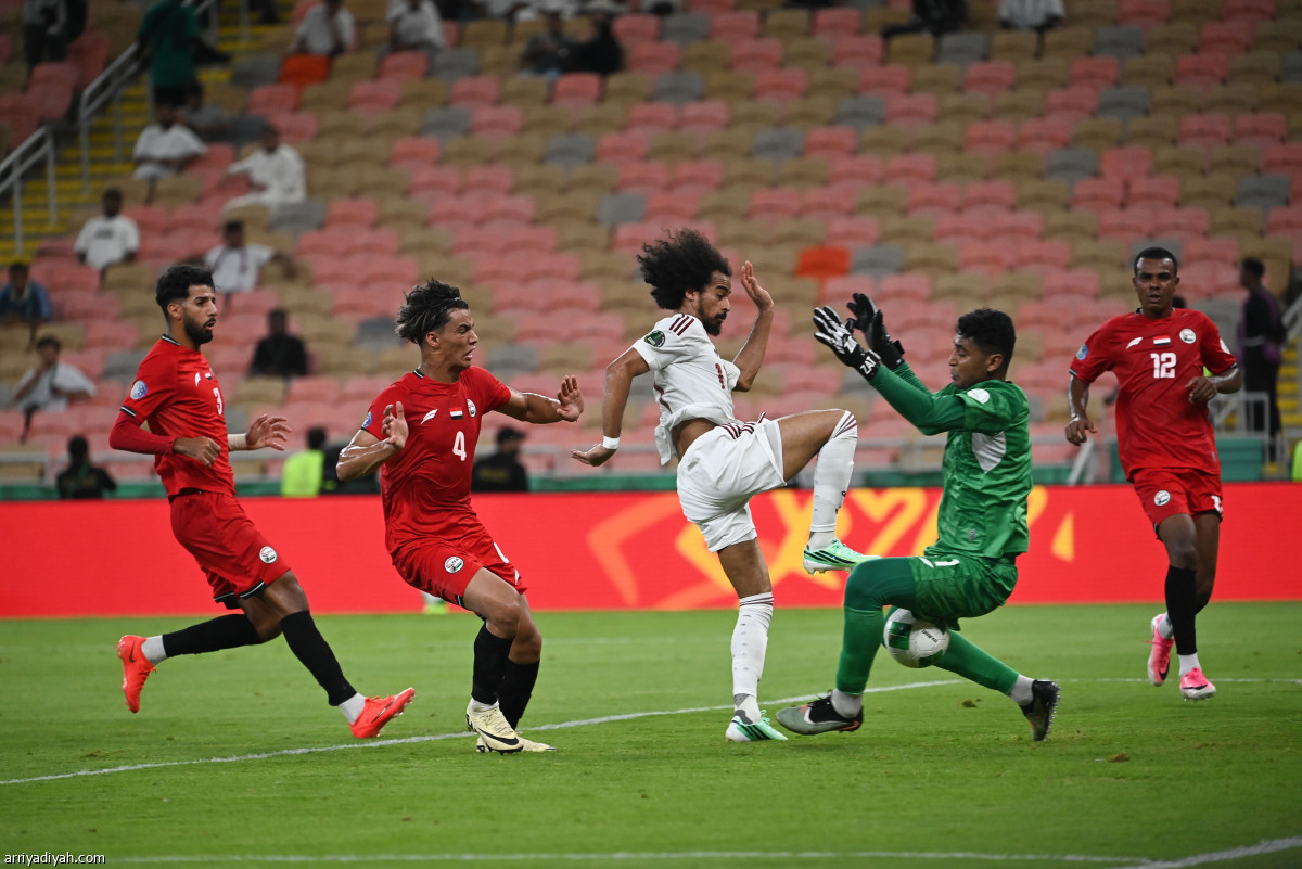 العنابي.. فوز وتأهل