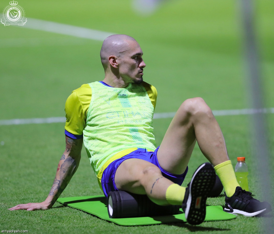 النصر يفتح صفحة نصف النهائي