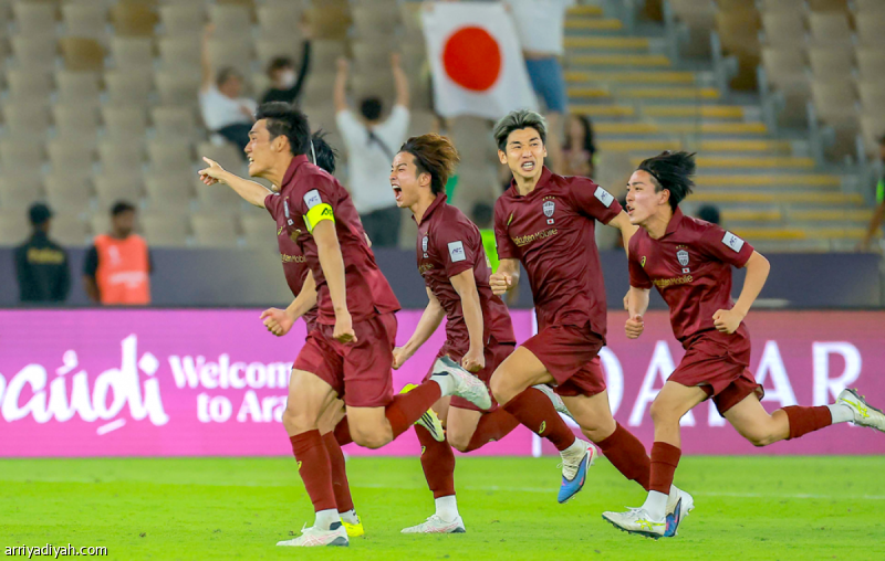 تأهل فيسيل كوبي