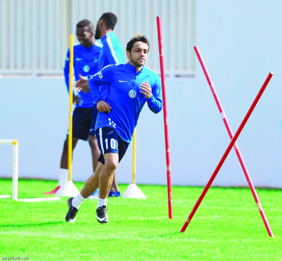 الإصابات تؤرق الهلاليين قبل الرائد