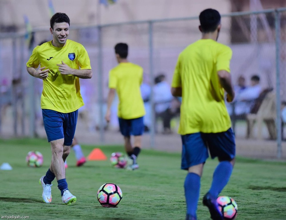 التعاون يتجهز للديربي بحضور إداري كبير