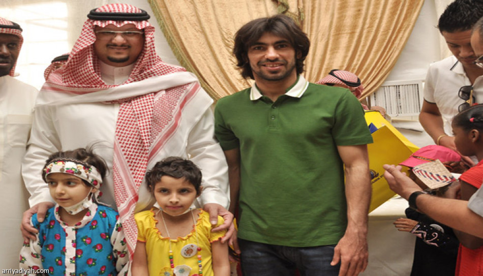 برفقة عبدالغني وباستوس : رئيس النصر يزور مركز الملك فهد الوطني لأورام الأطفال