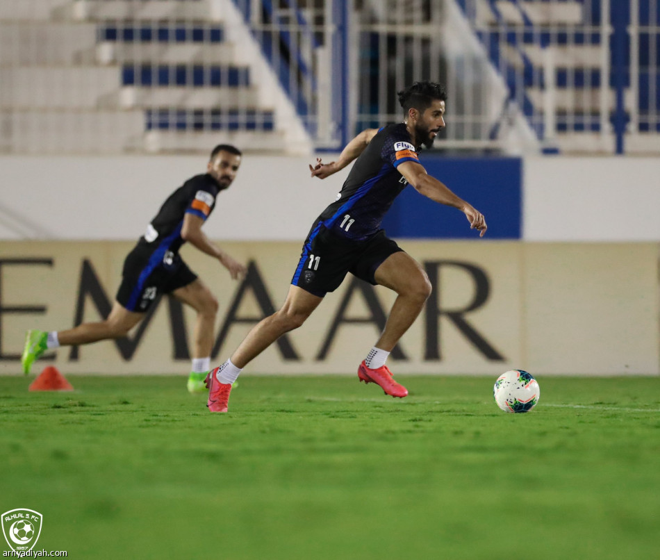 الهلال.. «عرض مرئي» قبل الفيصلي