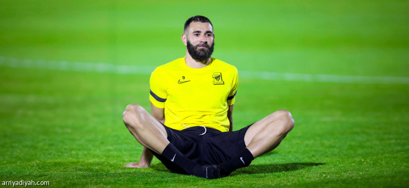 غياب كريم بنزيما عن مباراة الاتحاد القادمة في الدوري السعودي وشكوك حول مشاركته أمام الهلال في دوري أبطال آسيا