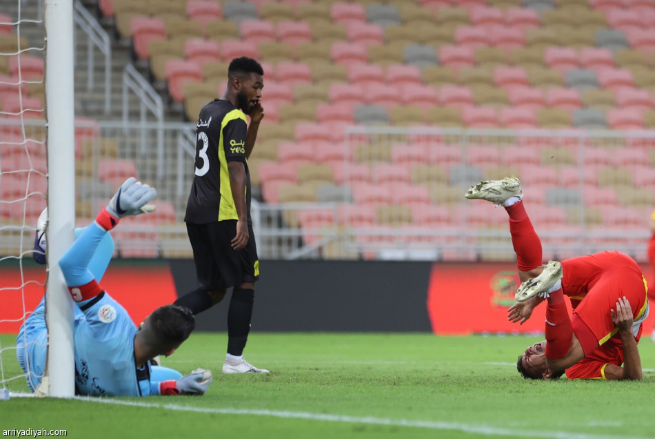 الاتحاد يتخطى القادسية.. ويحقق فوزه الثاني