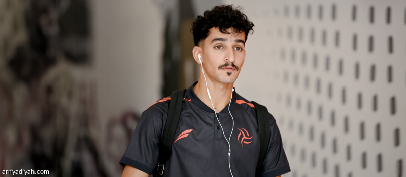 نادي النصر يوقع مع المدافع نادر الشراري لمدة ثلاثة أعوام