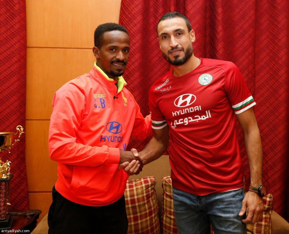 الاتفاق والتعاون يشعلان 