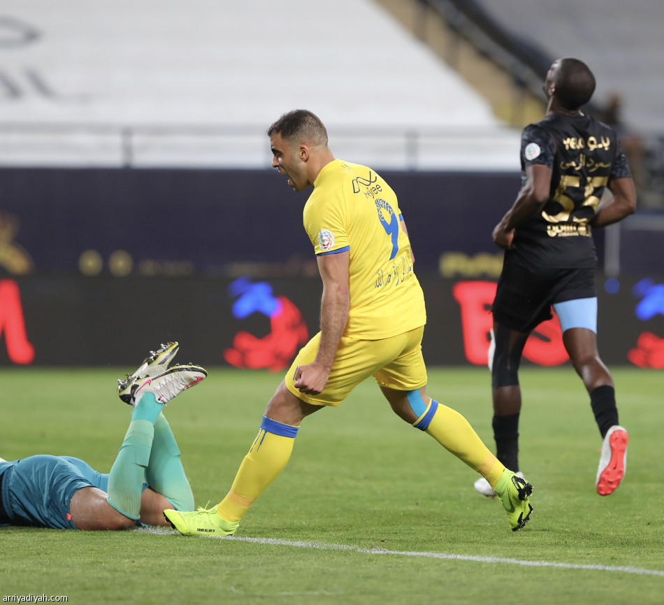 النصر يقسو على الباطن بسباعية