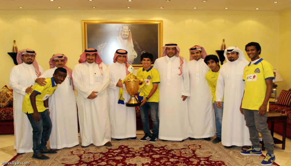 مشعل يستقبل  ناشئين النصر