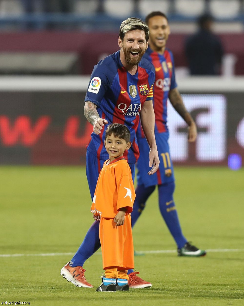 الأهلي يخسر بخماسية أمام برشلونة وعسيري يتألق بثنائية