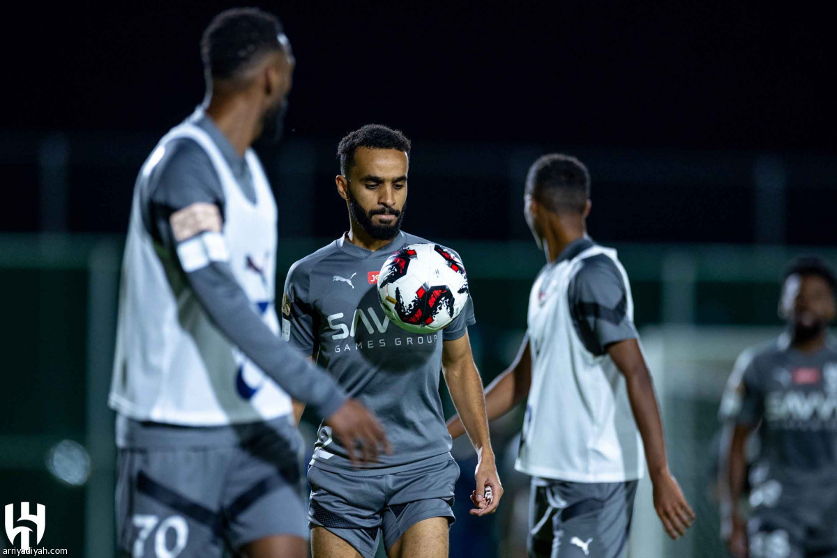 الاتحاد والهلال..  تأهب قبل الكلاسيكو