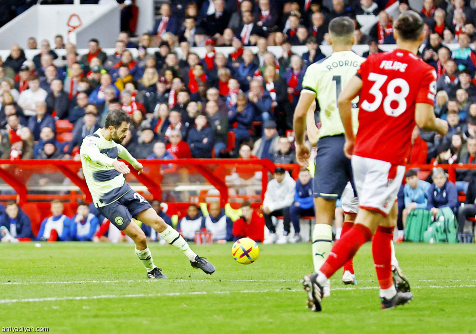 أرسنال 
يقلبها.. وينتصر