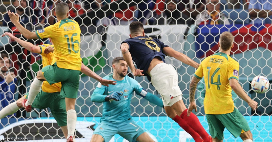 Francia castiga a Australia por cuatro