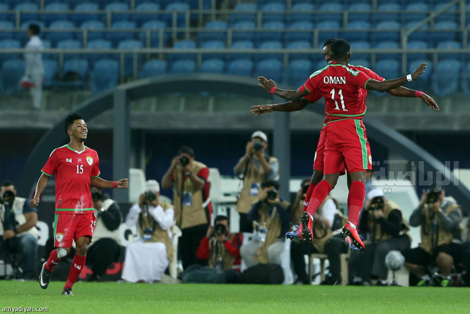 النيران الصديقة تنقل عمان إلى نهائي خليجي 23