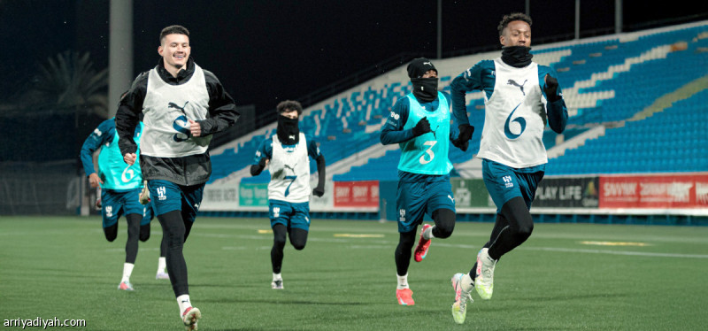 مدرب الهلال جيسوس يعتمد على تمبكتي والحربي ويستدعي كايو سيزار لمواجهة الأخدود