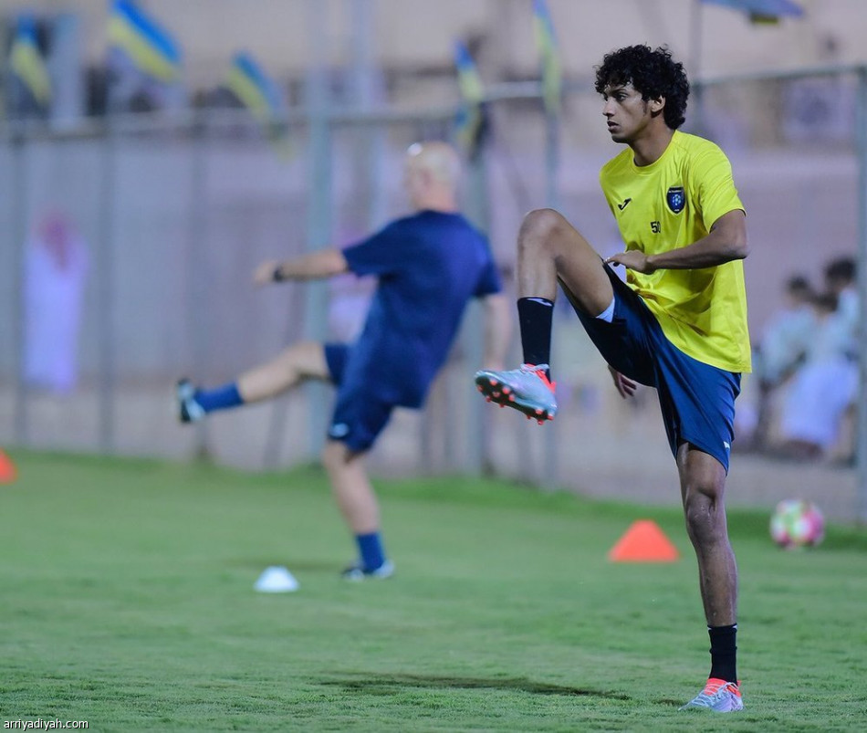 التعاون يتجهز للديربي بحضور إداري كبير