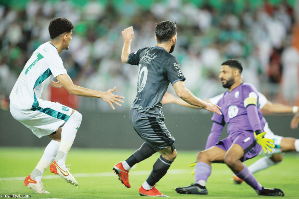 المرة الأولى..الأهلي
يعود