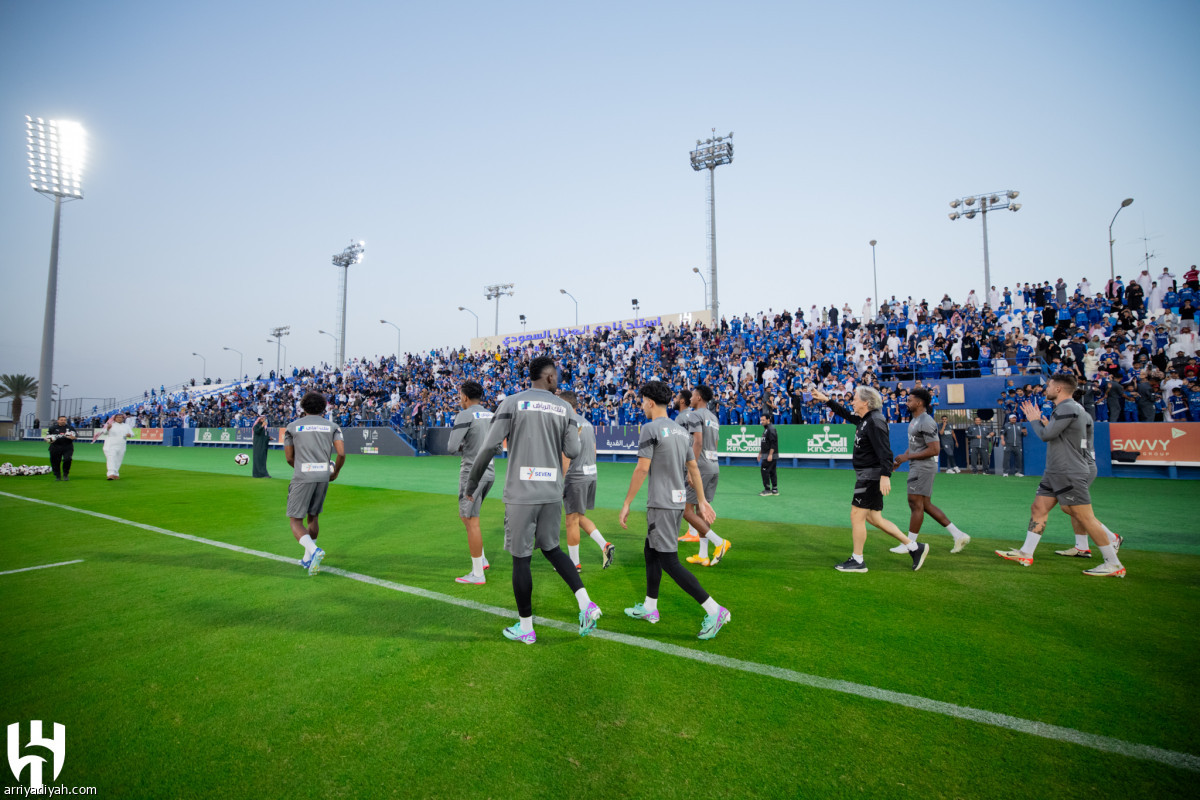 الهلال يعود