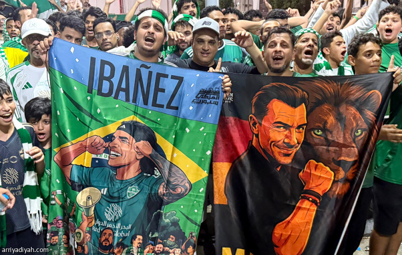 تجمع جماهيري كبير لدعم الأهلي قبل مواجهة بيراميدز في كأس القارات للأندية