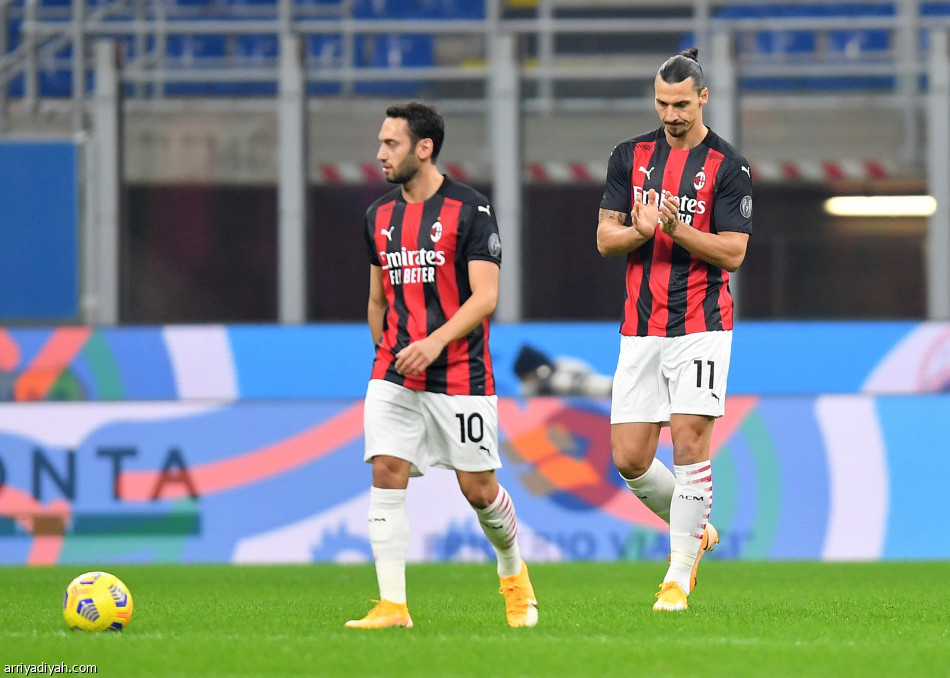 فيرونا يحرم ميلان من الابتعاد بالصدارة