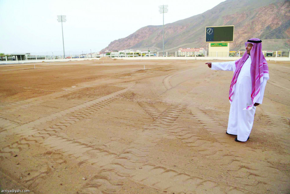 جدل حول ملعب أحد.. والرئيس يرفض النقل