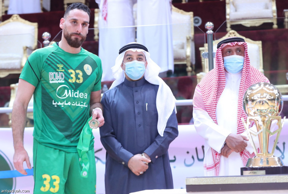 مضر ينتزع كأس سلطان بن فهد من الخليج