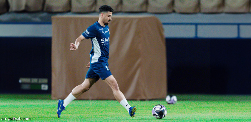 علي لاجامي ينضم إلى الهلال ويشارك في التدريبات استعدادًا لكأس العالم للأندية