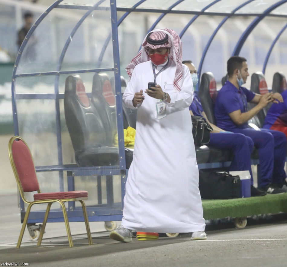 المحياني يعيد فرحة الفرسان