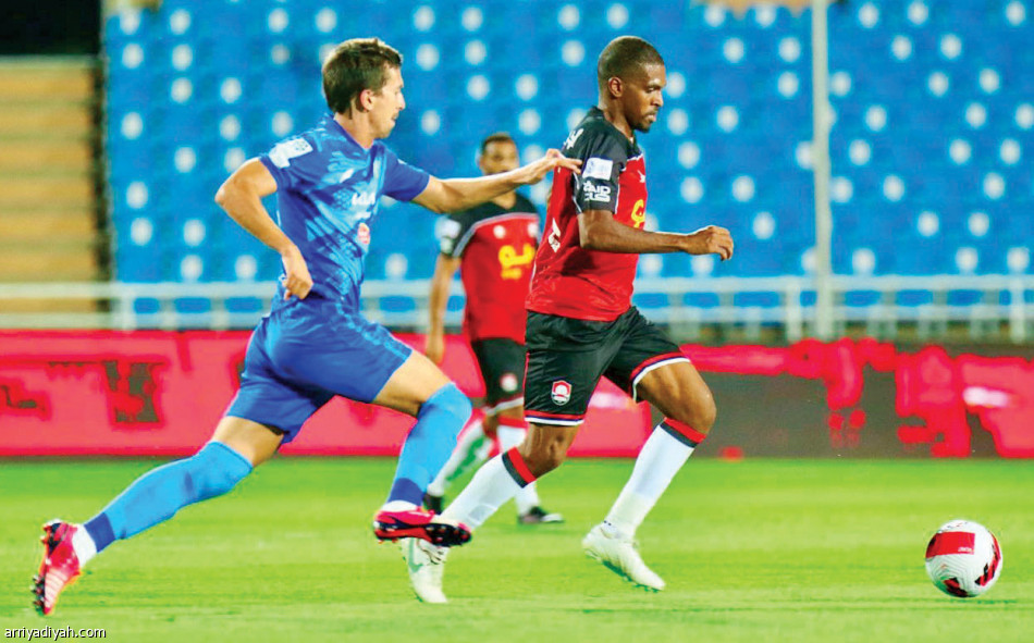 فوز
ينهي سيطرة الفتح