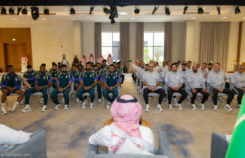 Minister departs for World Cup mission