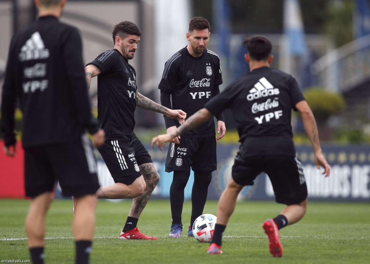 الأرجنتين تستعد لبيرو