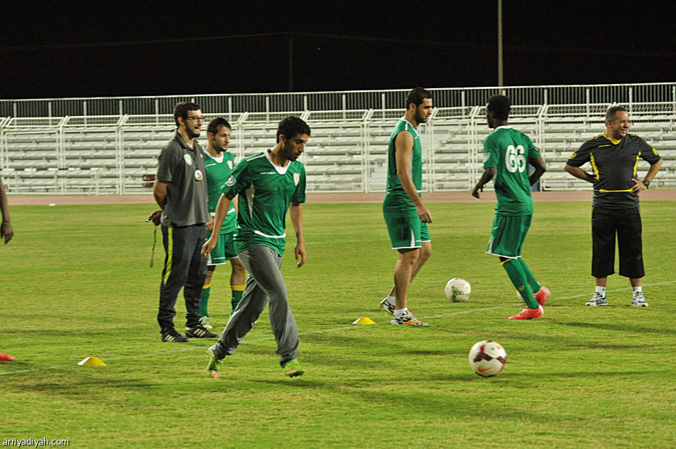 نجران ينهي تحضيراته للعروبة ويغادر لأبها