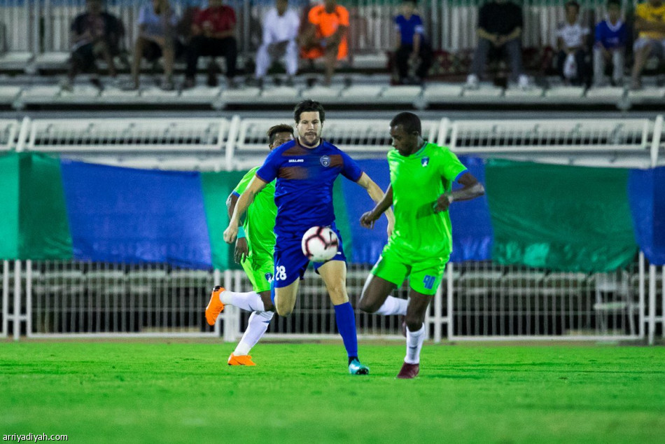 دوري الأولى: 3 انتصارات في الجولة الثامنة