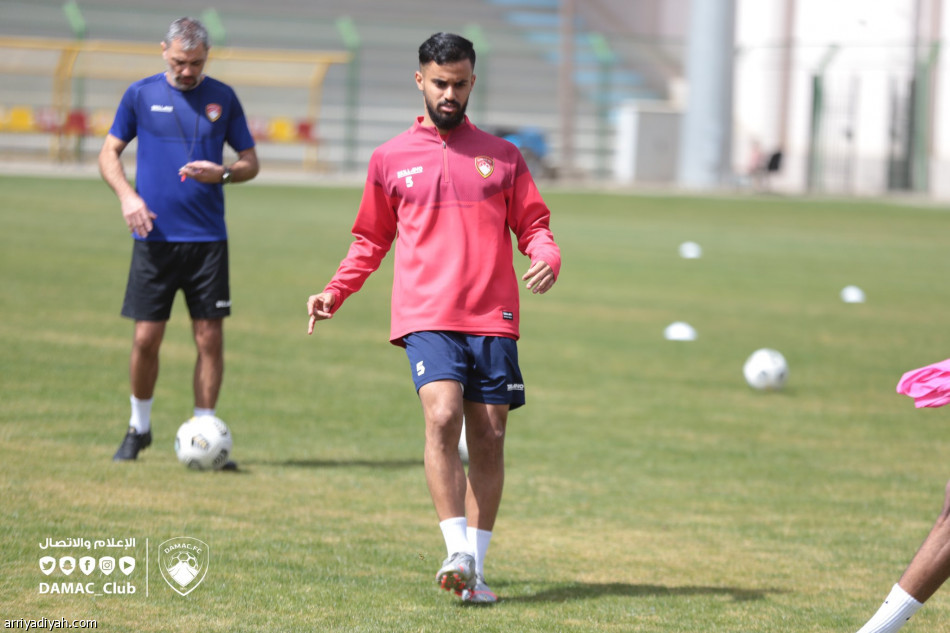 حزام يدعم ضمك قبل الهلال