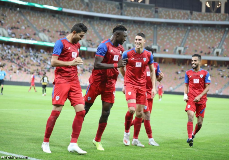 أبها
يعيد الأجانب في 19 نوفمبر