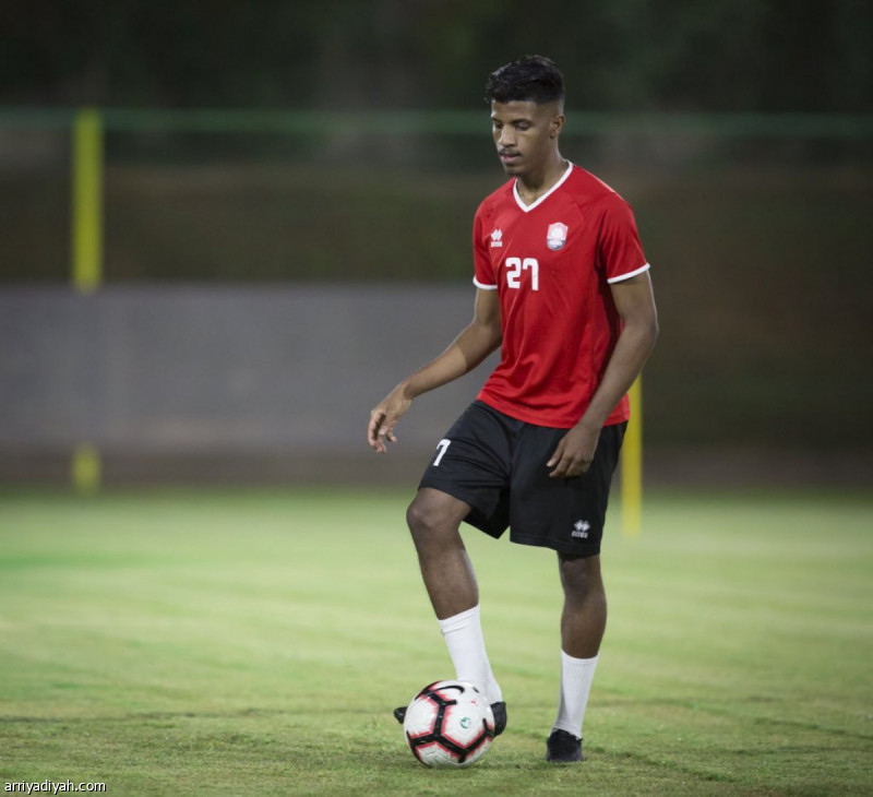 مجرشي
يستبعد رحيل الغامدي إلى النصر