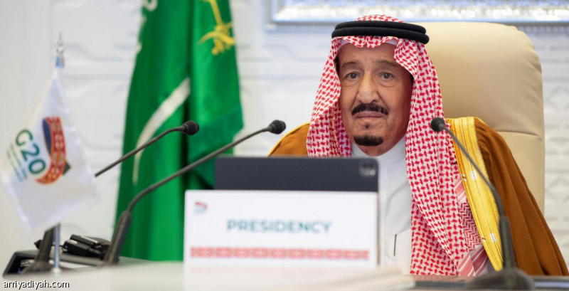 صورة التقطت أمس لخادم الحرمين الشريفين الملك سلمان بن عبد العزيز أثناء افتتاح أعمال الدورة الخامسة عشرة لاجتماعات قمة قادة دول مجموعة العشرين “افتراضيًا” في الرياض (واس)