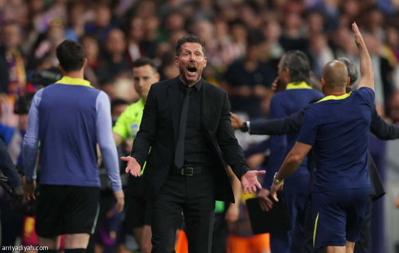 سيميوني يتجنب الجدل أمام #برشلونة 