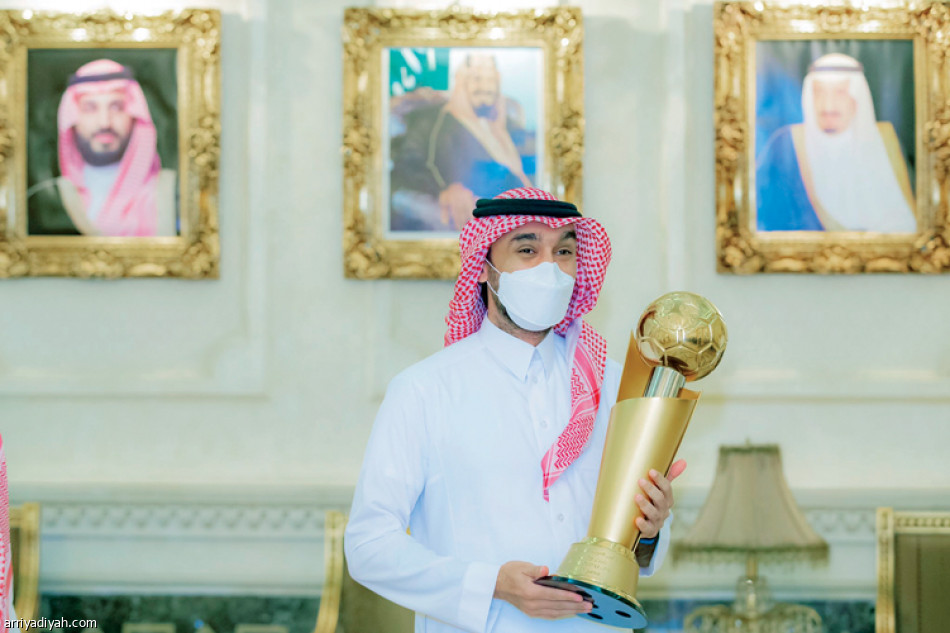 الفيصل يحفز أبطال العرب:
مستقبلكم مشرق