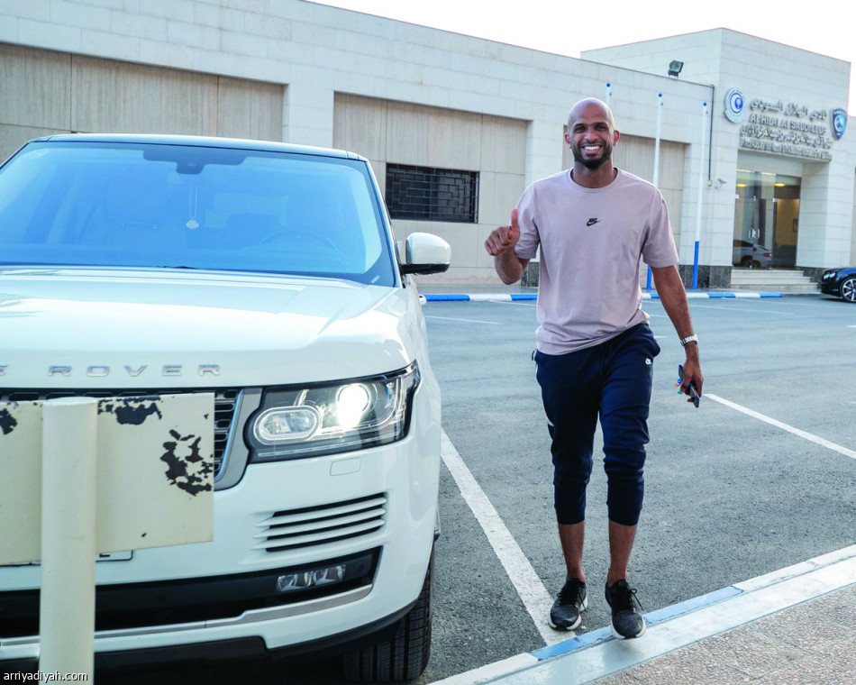 الهلال..
بداية مثالية.. وكريري ينطلق