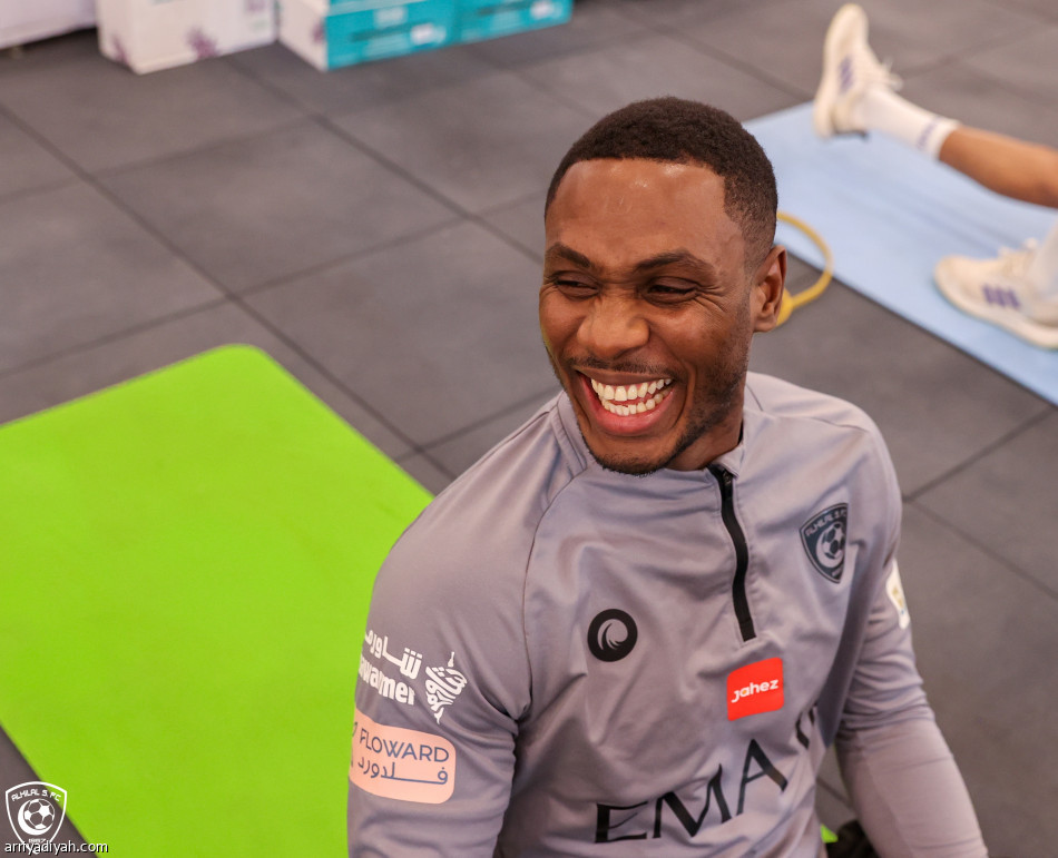 الهلال يفتح ملف النصر