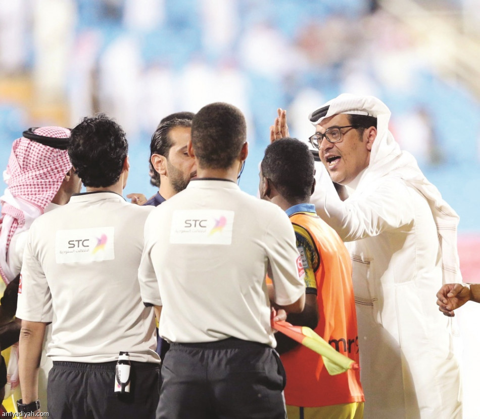 “قليل الأدب” توقف رئيس الرائد