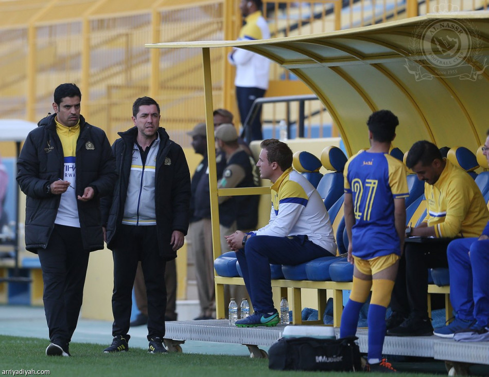 النصر يمزق شباك الهلال في دوري الشباب