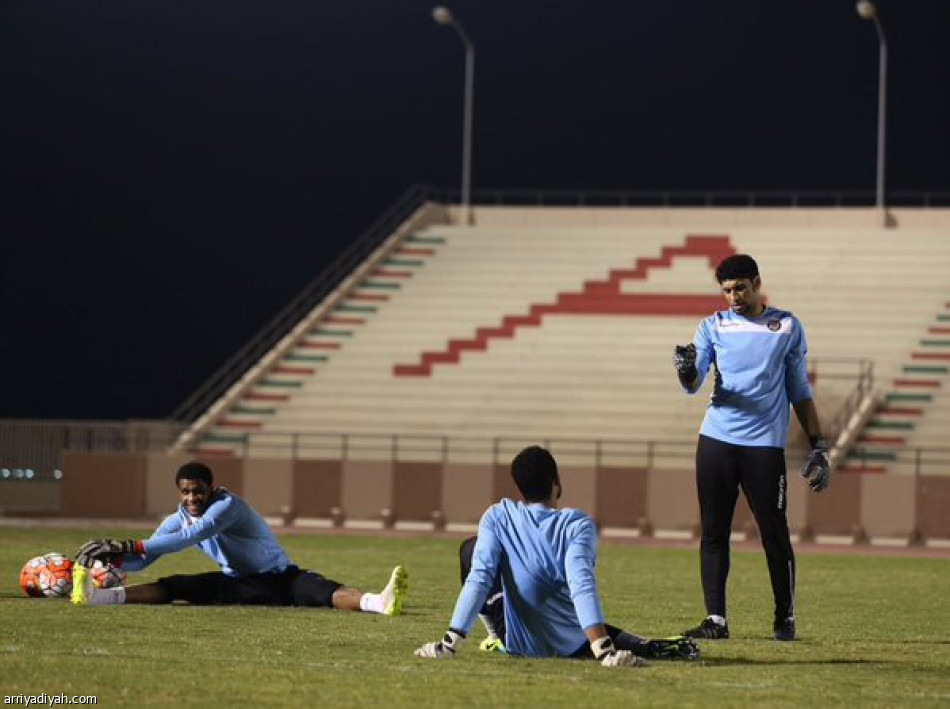 الاتفاق يعاقب كنو والشهري لعدم الإنضباط