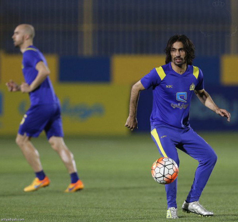 النصر يفقد غالب والرئيس يتكفل بالعلاج