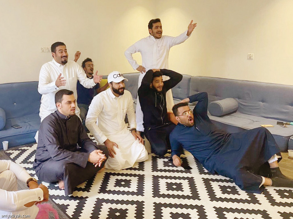 الأزرق..
فرحة بلا حدود
