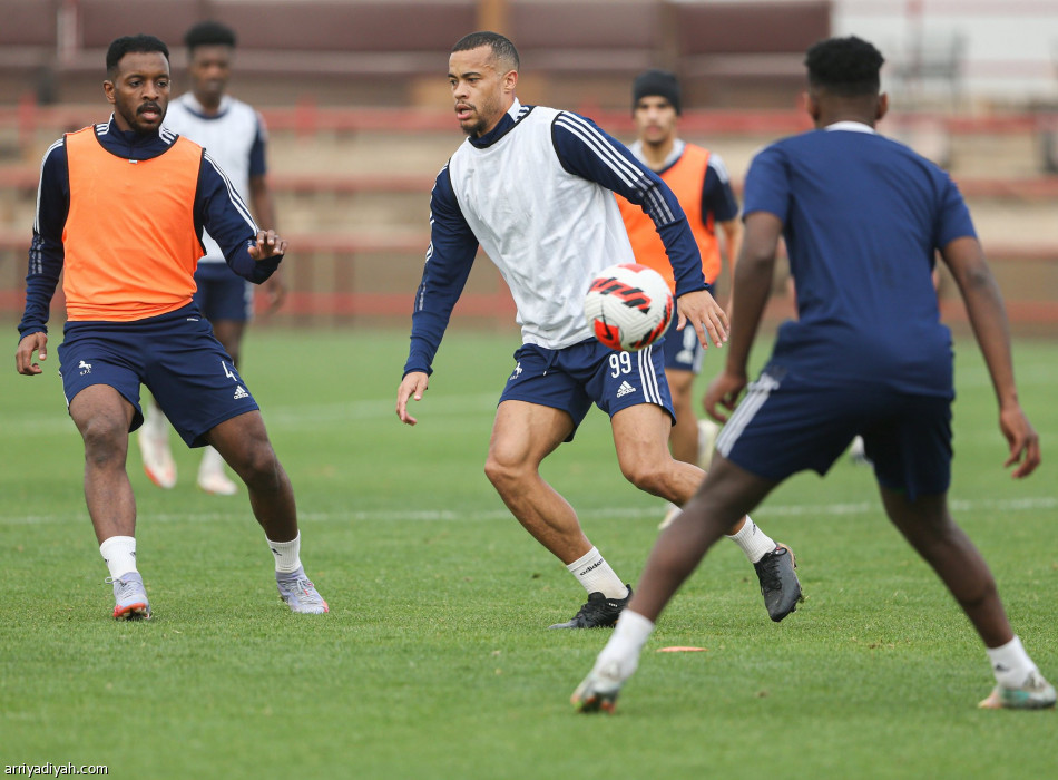 الاتفاق يكثف «الاستحواذ» قبل النصر