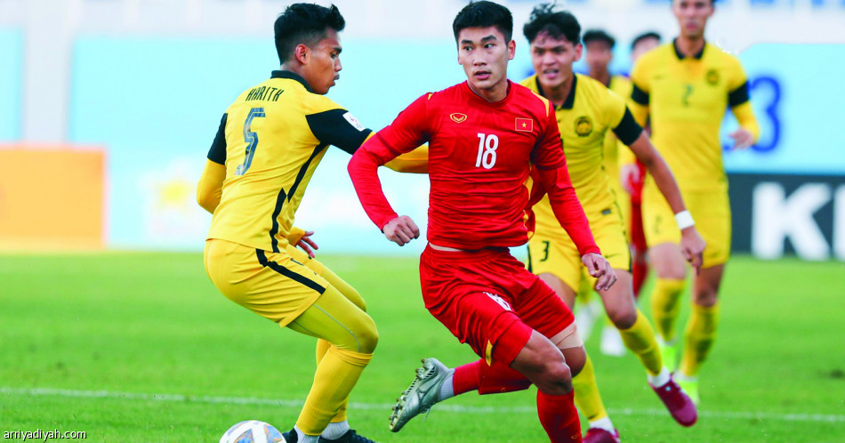 في قائمة الإمارات
3 اختبروا المواجهات السعودية